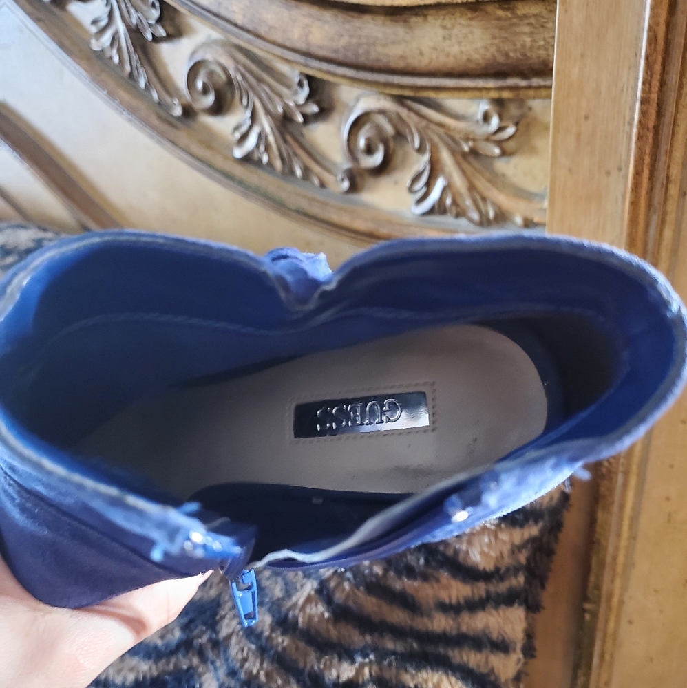Guess Booties - Picture 6 of 6